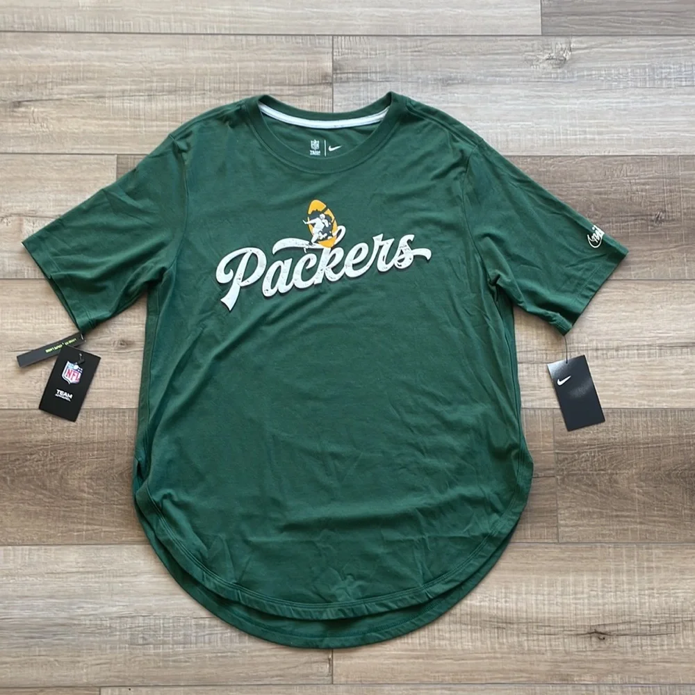 NWT Nike Green Bay Packers NFL Football Old School Green T-Shirt